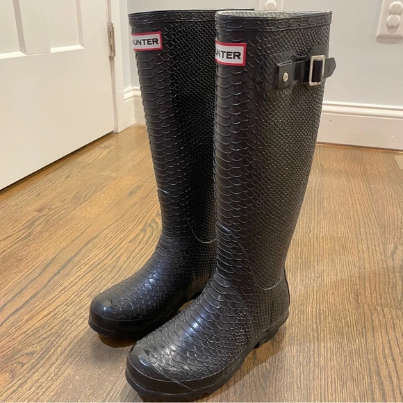 Hunter Limited Edition Carnaby Boa Embossed Tall Rain Boot US Size 5 - Picture 1 of 13